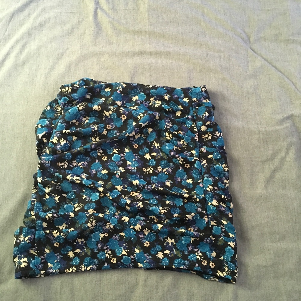 Zara blue floral riches draped mini skirt